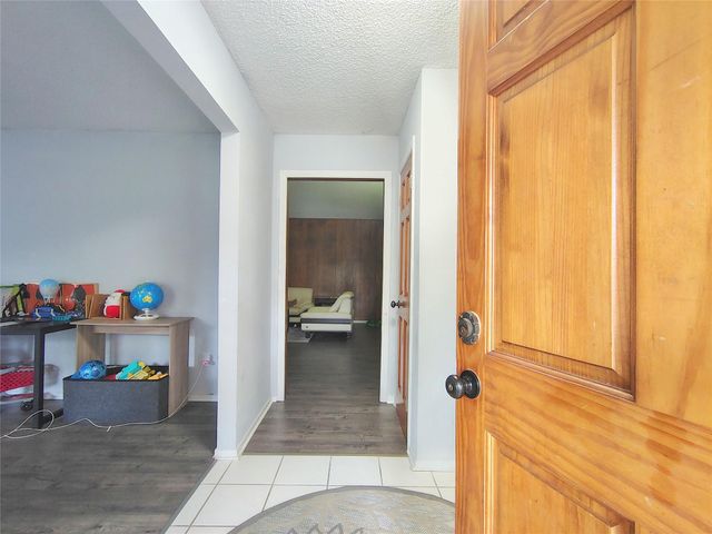 2227 Quail Valley East Drive, Missouri City, TX 77459