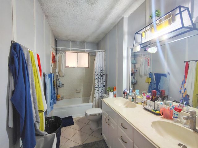 2227 Quail Valley East Drive, Missouri City, TX 77459