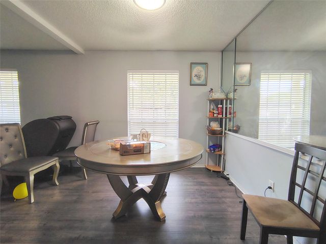 2227 Quail Valley East Drive, Missouri City, TX 77459