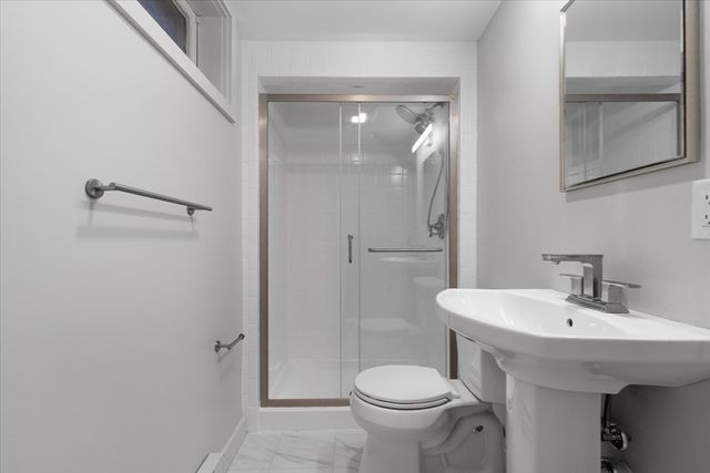 162 Main St, Barnstable, MA 02655