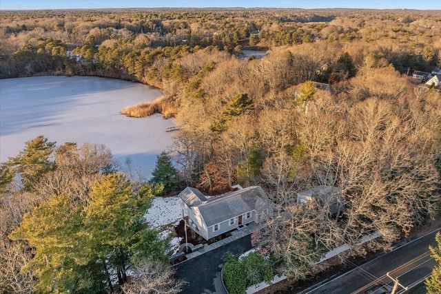 162 Main St, Barnstable, MA 02655