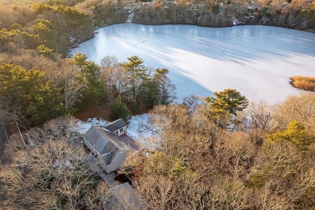 162 Main St, Barnstable, MA 02655