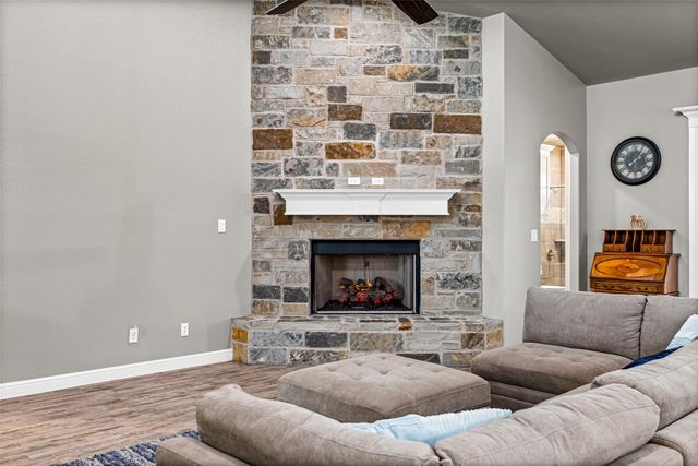 6324 Weatherby Road, Granbury, TX 76049