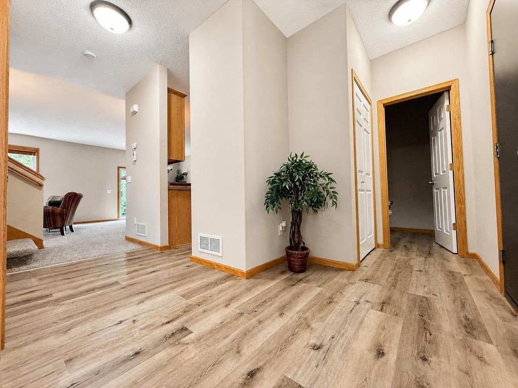5675 200th Street W 703, Farmington, MN 55024 — photo 5