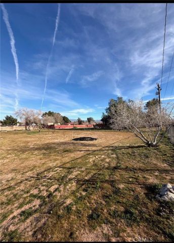 20585 Yucca Loma, Apple Valley, CA 92307