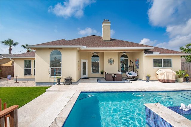 14122 ATASCADERA Ave, Corpus Christi, TX 78418