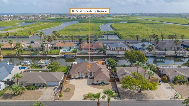 14122 ATASCADERA Ave, Corpus Christi, TX 78418