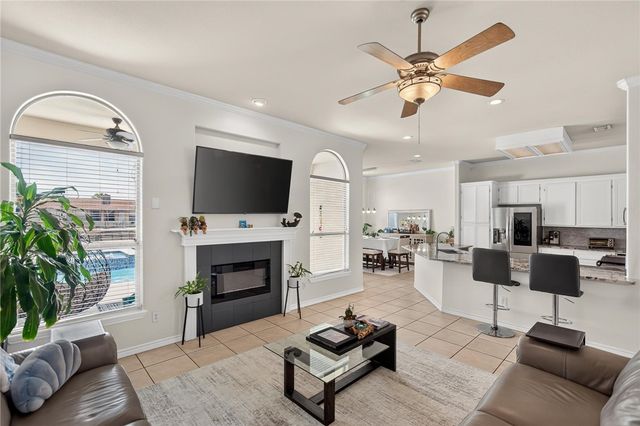 14122 ATASCADERA Ave, Corpus Christi, TX 78418