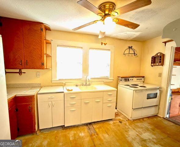 2298 S Us Hwy 41, Cordele, GA 31015