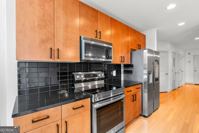 950 W Peachtree Street NW 609, Atlanta, GA 30309