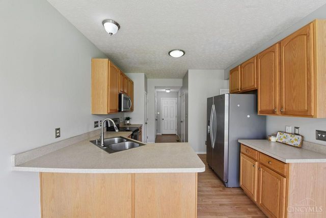 3855 Thorngate Drive, Mason, OH 45040