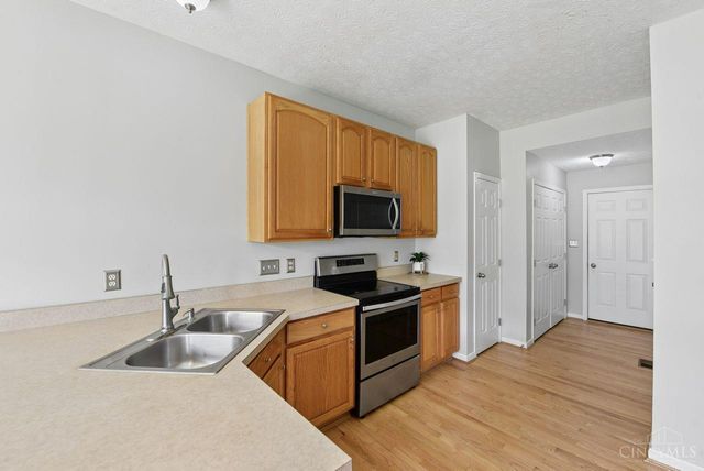 3855 Thorngate Drive, Mason, OH 45040