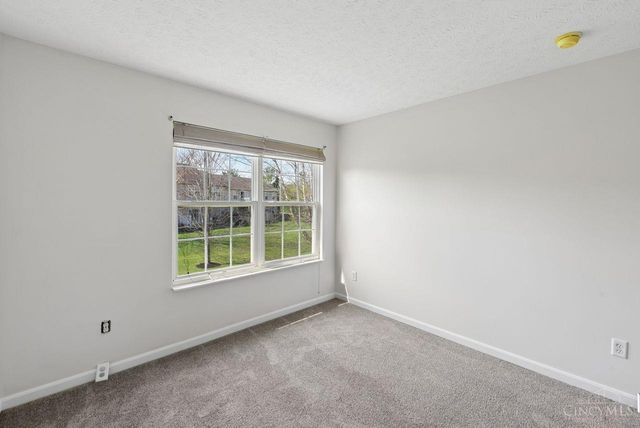 3855 Thorngate Drive, Mason, OH 45040