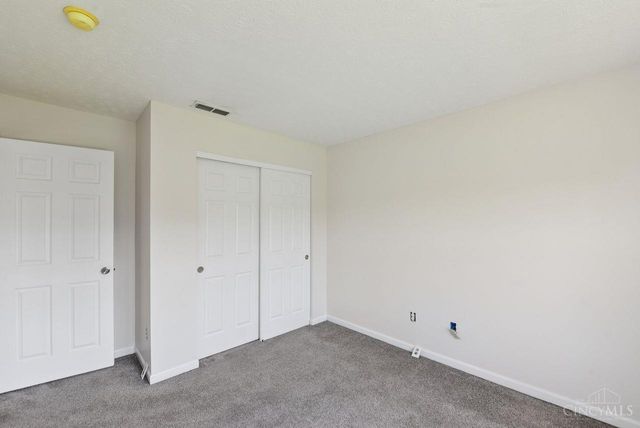 3855 Thorngate Drive, Mason, OH 45040