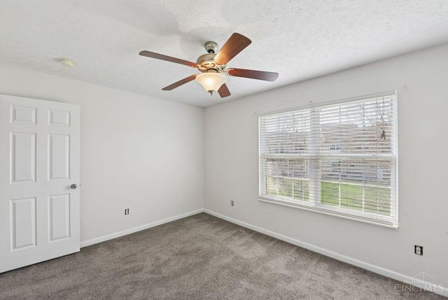 3855 Thorngate Drive, Mason, OH 45040