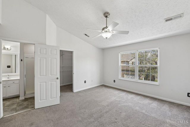 3855 Thorngate Drive, Mason, OH 45040