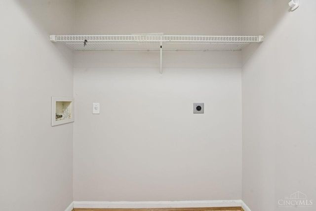 3855 Thorngate Drive, Mason, OH 45040