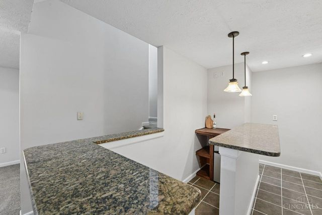 3855 Thorngate Drive, Mason, OH 45040