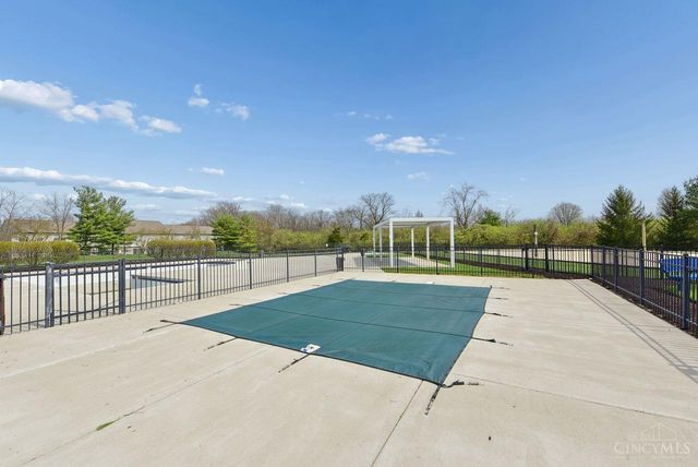 3855 Thorngate Drive, Mason, OH 45040