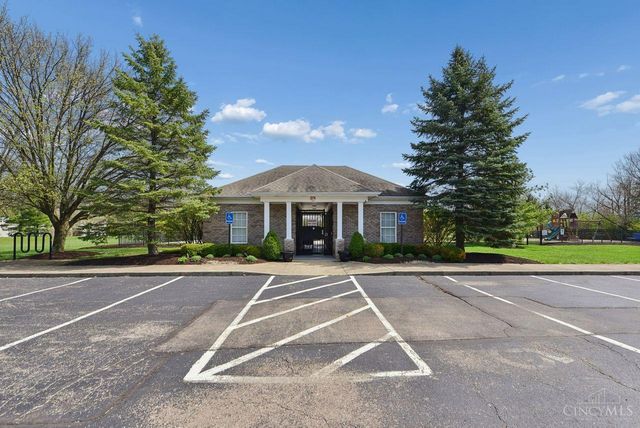 3855 Thorngate Drive, Mason, OH 45040