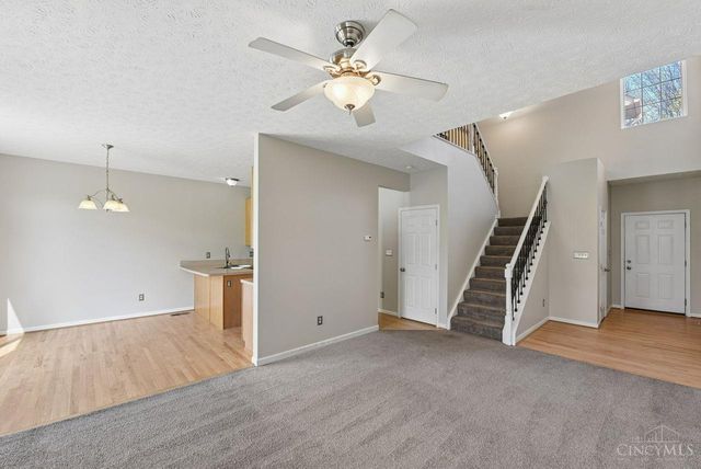 3855 Thorngate Drive, Mason, OH 45040