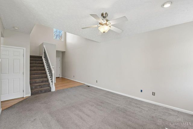 3855 Thorngate Drive, Mason, OH 45040