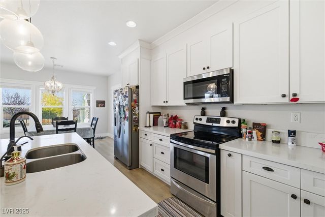 2440 South Zuni Avenue, Pahrump, NV 89048