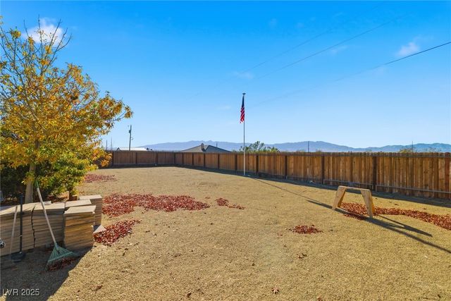 2440 South Zuni Avenue, Pahrump, NV 89048