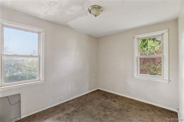 5935 Cadieux Road, Detroit, MI 48224