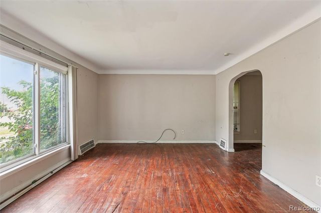 5935 Cadieux Road, Detroit, MI 48224