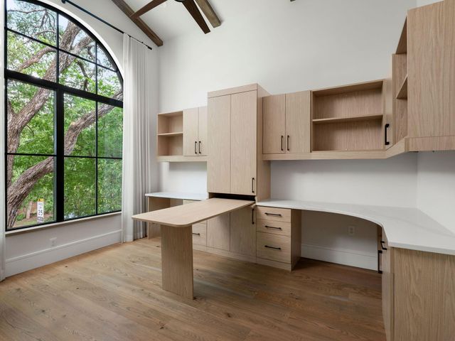 2702 Mountain Laurel DR, Austin, TX 78703