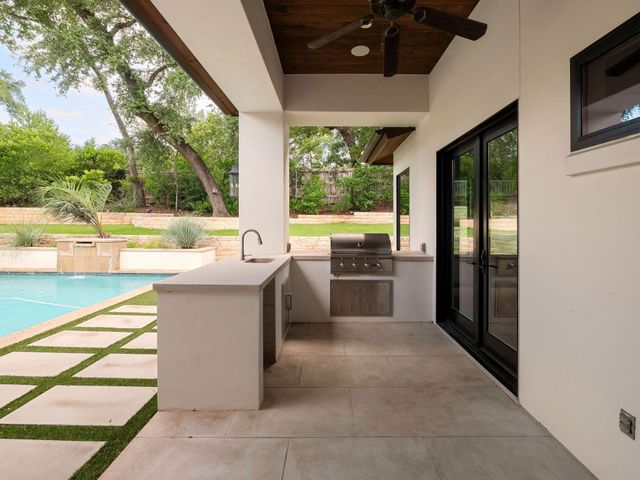 2702 Mountain Laurel DR, Austin, TX 78703