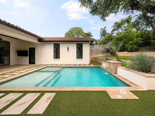 2702 Mountain Laurel DR, Austin, TX 78703