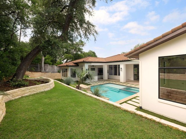 2702 Mountain Laurel DR, Austin, TX 78703