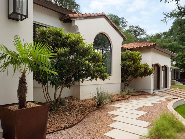 2702 Mountain Laurel DR, Austin, TX 78703