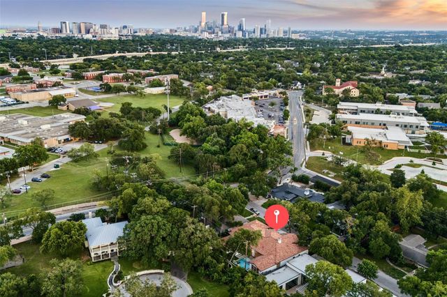 2702 Mountain Laurel DR, Austin, TX 78703