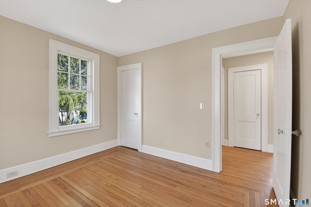 49 Seaview Avenue, West Haven, CT 06516