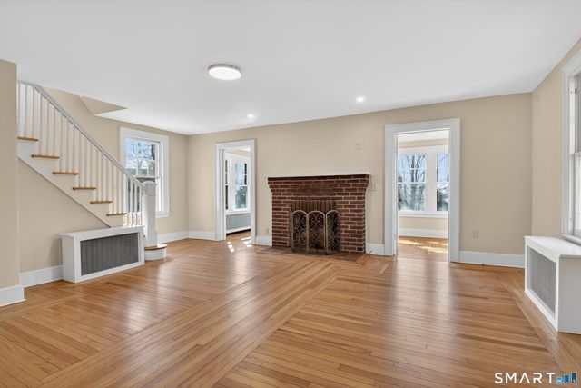 49 Seaview Avenue, West Haven, CT 06516