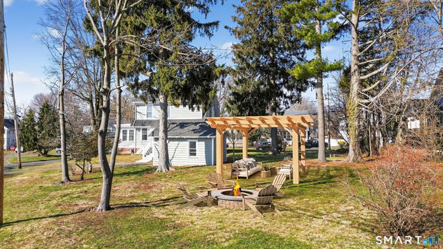 49 Seaview Avenue, West Haven, CT 06516