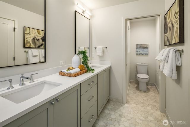 7064 Cleopatra Place NW, Seattle, WA 98117