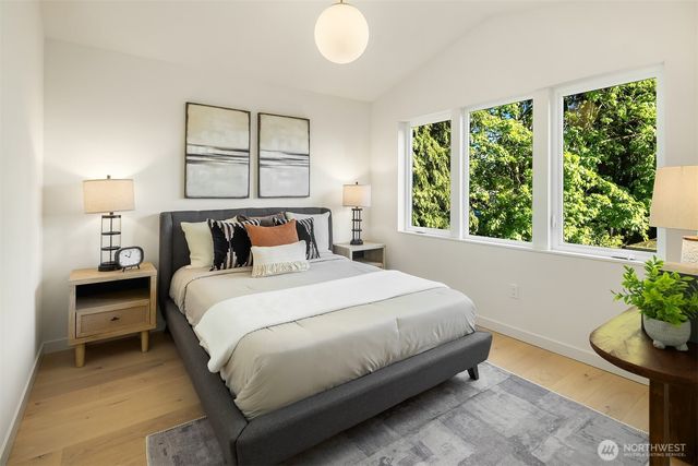 7064 Cleopatra Place NW, Seattle, WA 98117