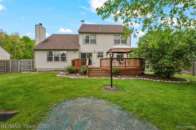 437 Light Tower Court, Belleville, MI 48111