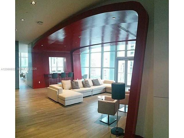 1100 S Miami Avenue 3908, Miami, FL 33130