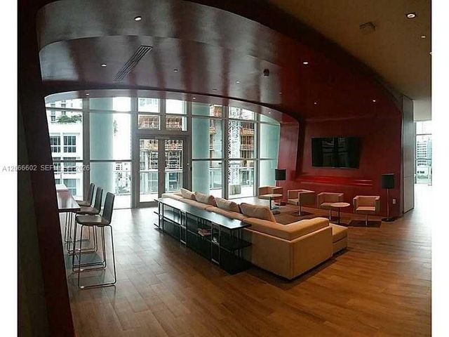 1100 S Miami Avenue 3908, Miami, FL 33130