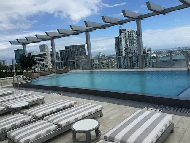 1100 S Miami Avenue 3908, Miami, FL 33130