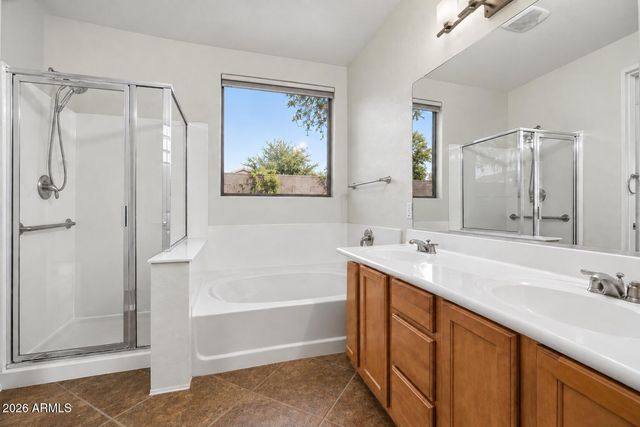 19901 E CARRIAGE Way, Queen Creek, AZ 85142