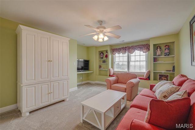 107 Bogey Creek Drive, Farmington, MO 63640