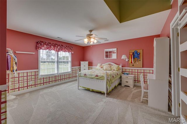107 Bogey Creek Drive, Farmington, MO 63640