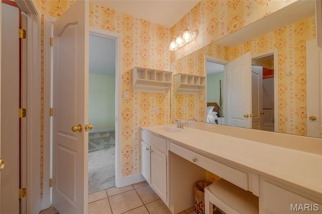 107 Bogey Creek Drive, Farmington, MO 63640