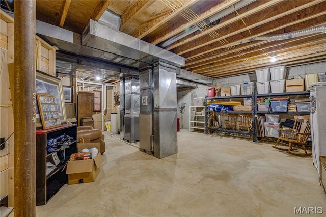 107 Bogey Creek Drive, Farmington, MO 63640